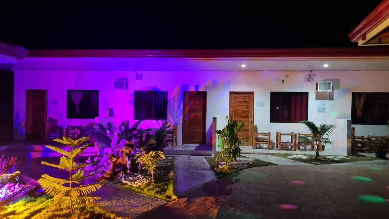 Babas Guesthouse Moalboal Exteriér fotografie